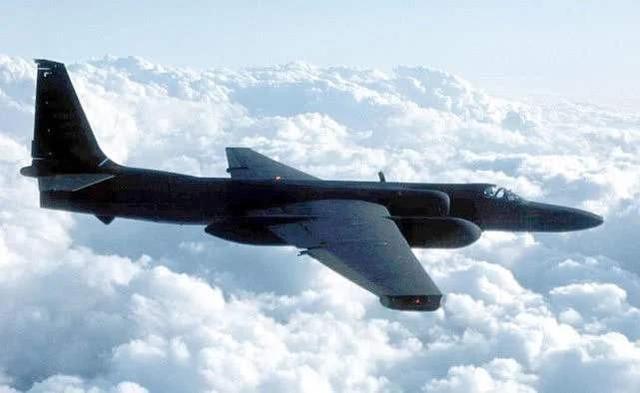 图为u2高空战略侦察机