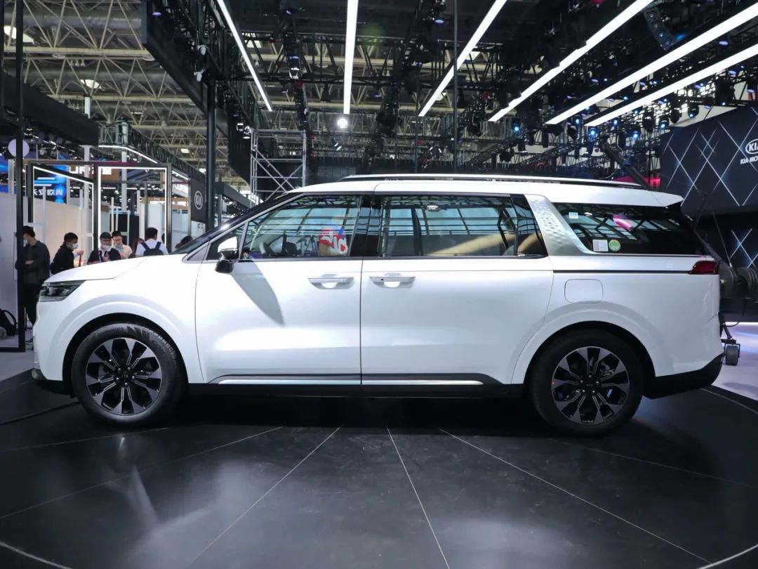 gl8的空间,suv的身形!这台超大空间7座车即将国产!