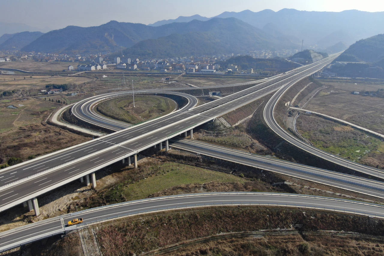 杭二绕德清至诸暨段今天正式通车!