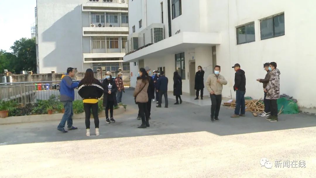 南宁一商住楼22年没交房 有业主已离世却发现开发商把房租出去了?