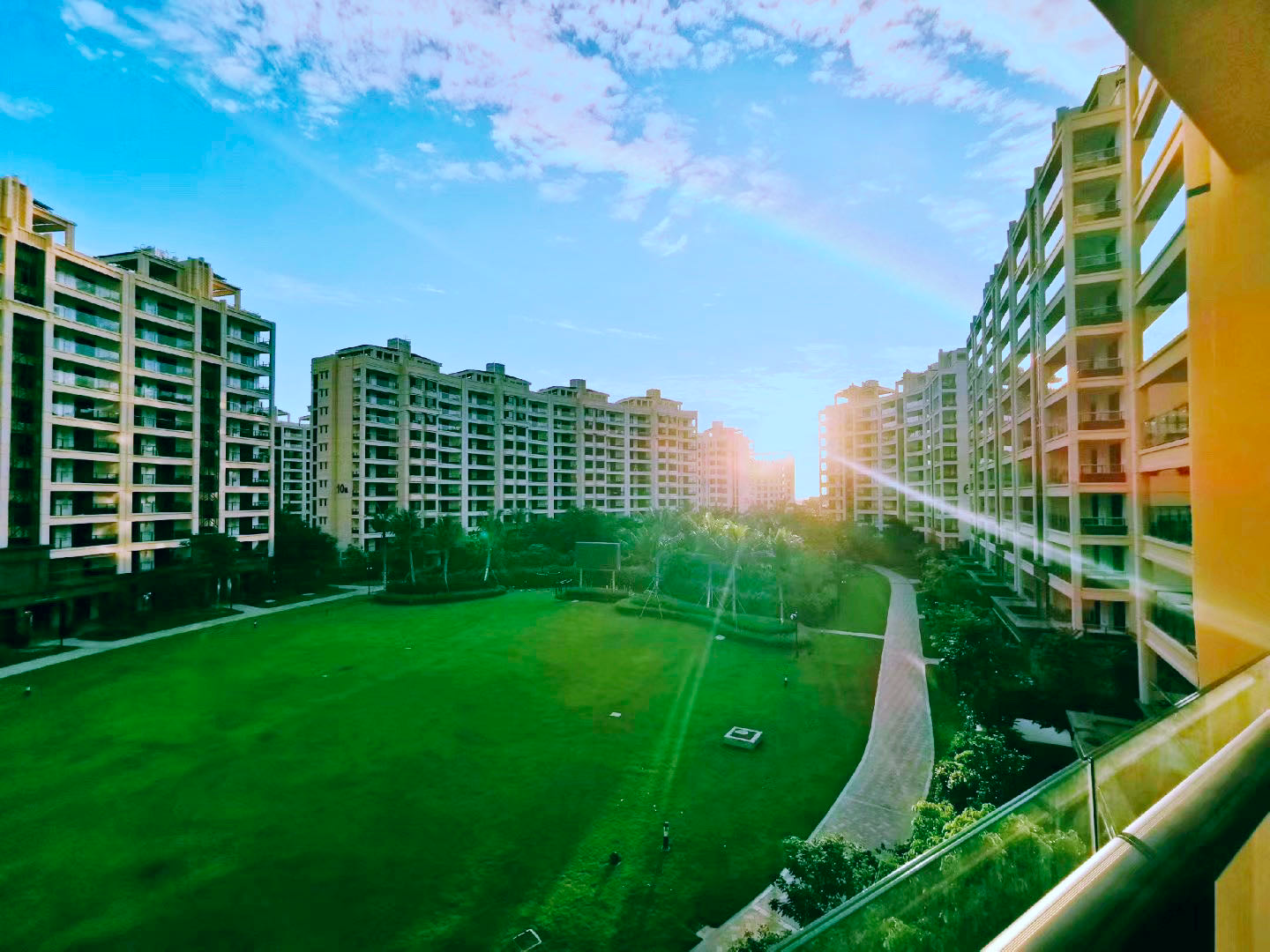 华悦海棠-三亚国家海岸·身心灵·颐养·典藏级温泉养生社区