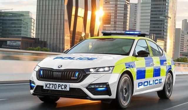 斯柯达明锐警车涂装版车型渲染图曝光 将搭载插混系统
