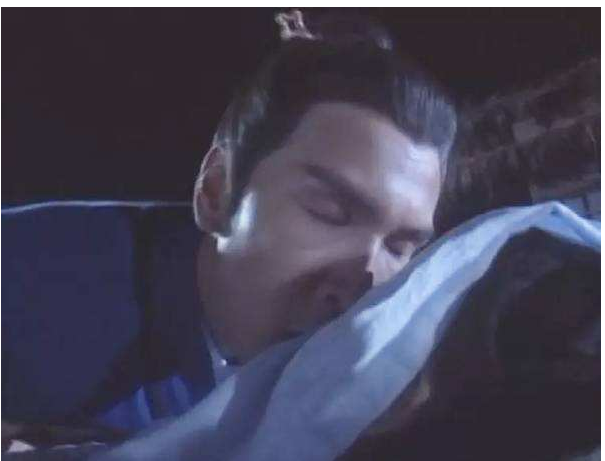 路人镜头下的李若彤再无小龙女的感觉网友原谅尹志平了