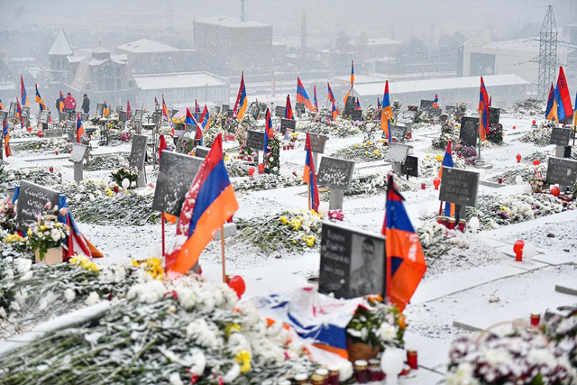 俄军工兵被炸死,亚美尼亚与阿塞拜疆在交火中换俘,战争并未停止休闲区蓝鸢梦想 - Www.slyday.coM 俄军工兵被炸死,亚美尼亚与阿塞拜疆在交火中换俘,战争并未停止休闲区蓝鸢梦想 - Www.slyday.coM