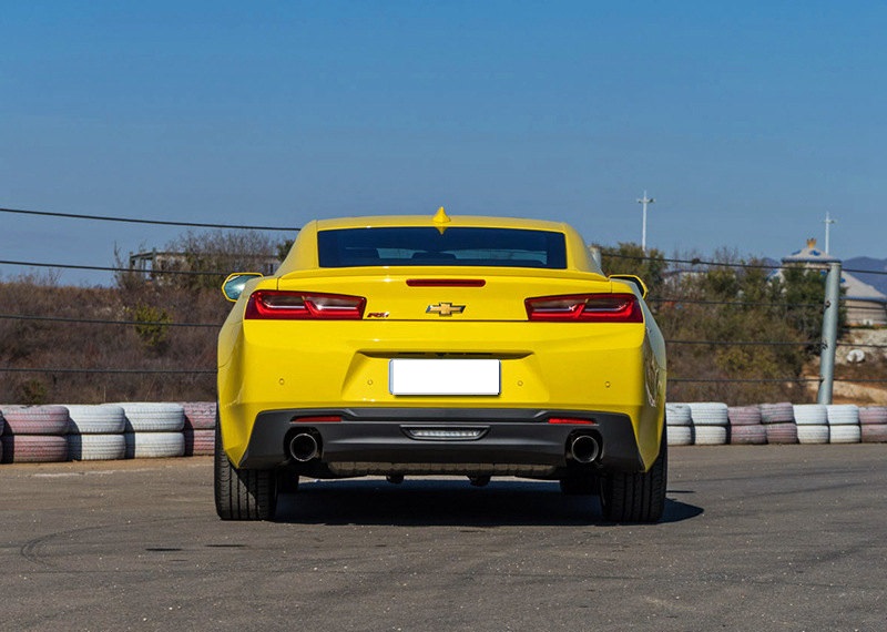 大黄蜂只是样子货其实这辆科迈罗并不差