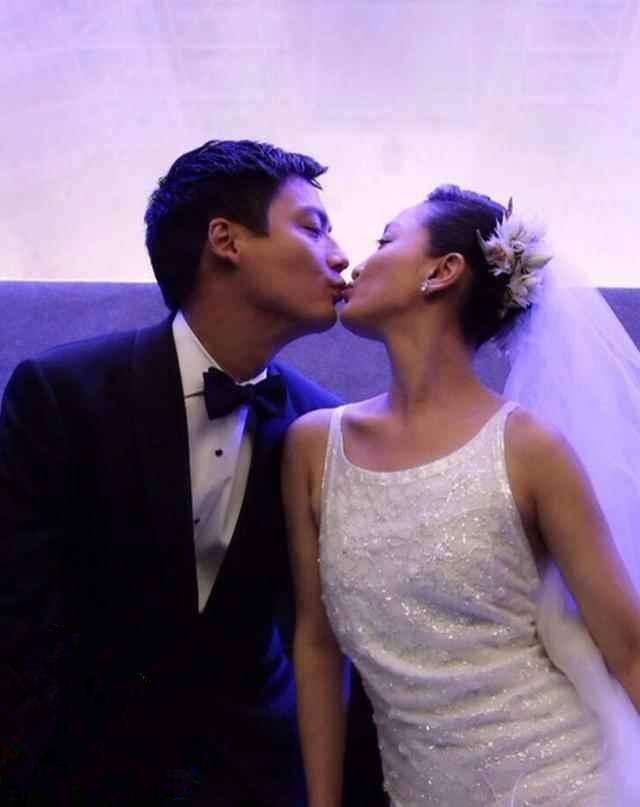 周迅高圣远真离婚了美女晒与高圣远亲吻照甜蜜称呼为爱人