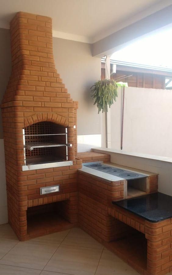 在老家自砌三层灶台阶梯状向上功能各不相同连烧烤区都没漏