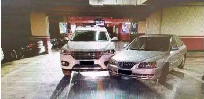 【提示】在地下停车场发生交通事故，责任这样划分→