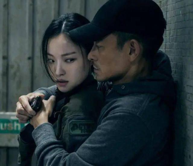 拆弹专家2猫眼评分94刘德华与倪妮演情侣网友毫无违和感