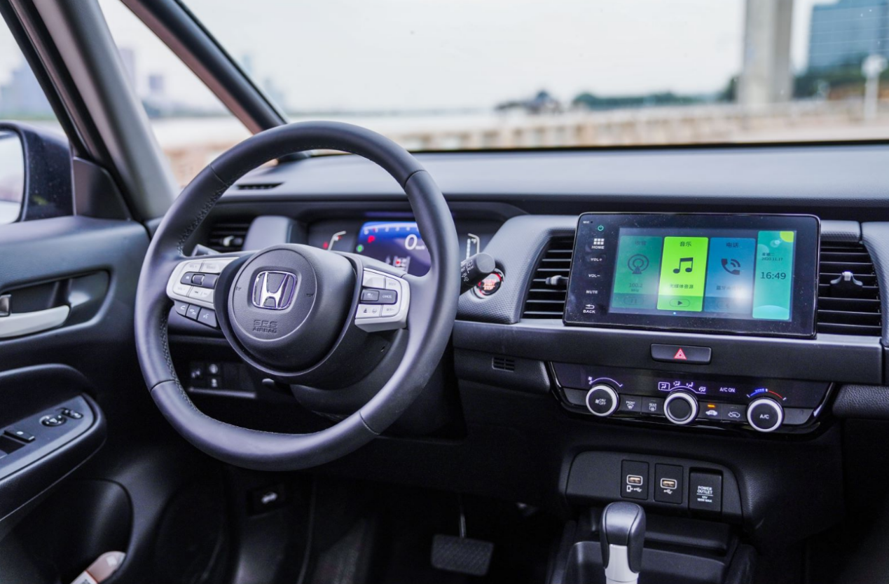 刚换代就收获5万辆订单,一公里油耗3毛钱,第四代飞度就火了