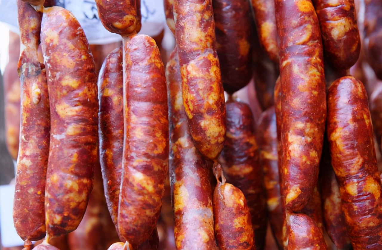 炒香肠香肠到底用不用先蒸原来之前一直错了难怪不香腥味重