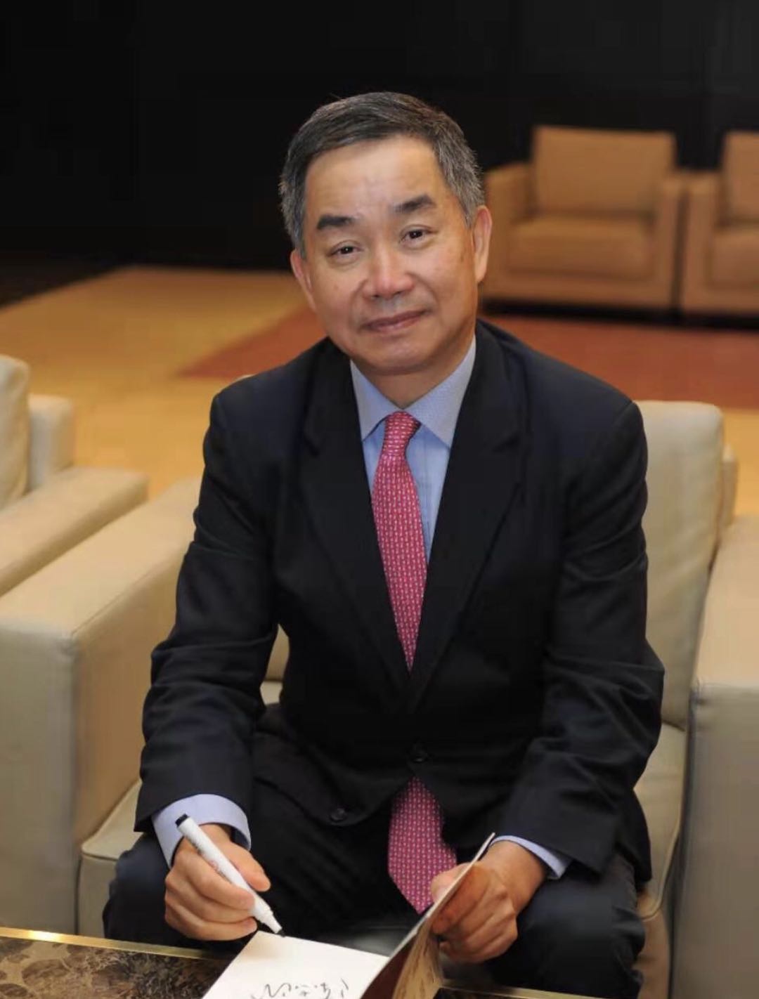 全球记疫陈志武过度政策干预埋隐患疫情影响未完全显现