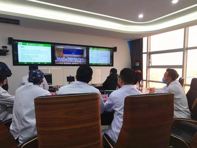 广东援疆医生为吐尼沙汗远程会诊