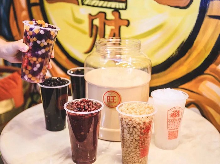 一杯奶茶10种小料,“加料趋势”是不是过头了?|奶茶|饼干_新浪科技_新浪网