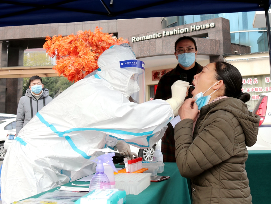 织密常态化疫情防控网金华开发区举办社区核酸检测应急演练