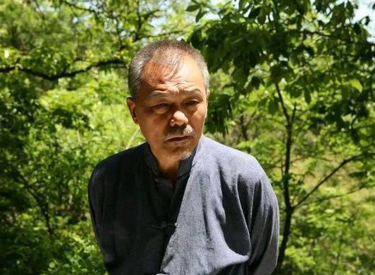 国家一级演员李万年85岁去世,曾饰演于成龙,被称"农民专业户"