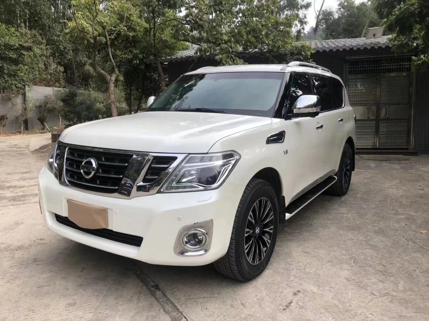 19款日产途乐中东版售价30万,越野首选,号称沙漠越野之王