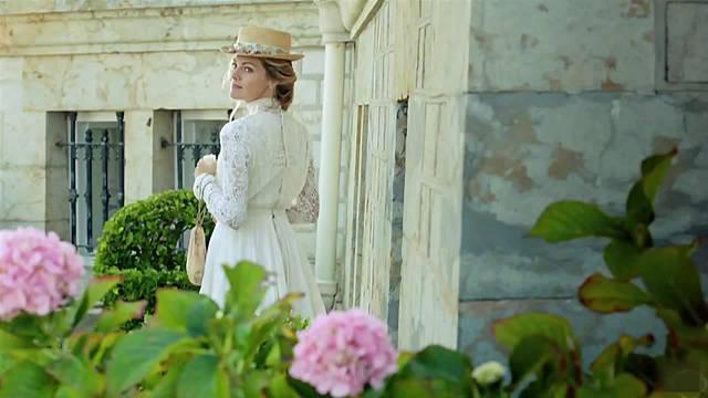 贵族小姐和服务生的爱情 浮华饭店