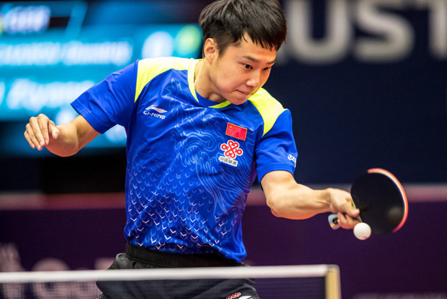 领先仍输球,24岁猛将独得2分不输马龙|于子洋|梁靖昆|许锐锋_新浪新闻