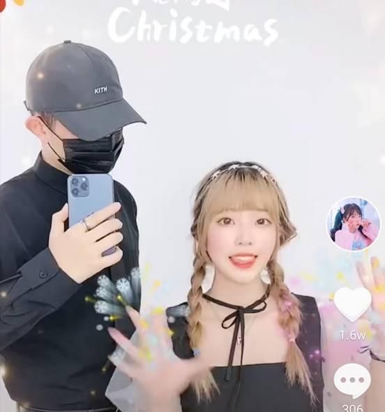 林锡郝一点撒圣诞狗粮身高差距引调侃顺带蹭了殷世航热度