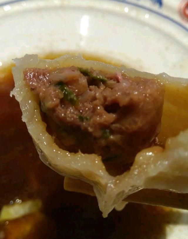 石家庄特色老字号牛肉罩饼店,汤鲜味美,必吃之一休闲区蓝鸢梦想 - Www.slyday.coM