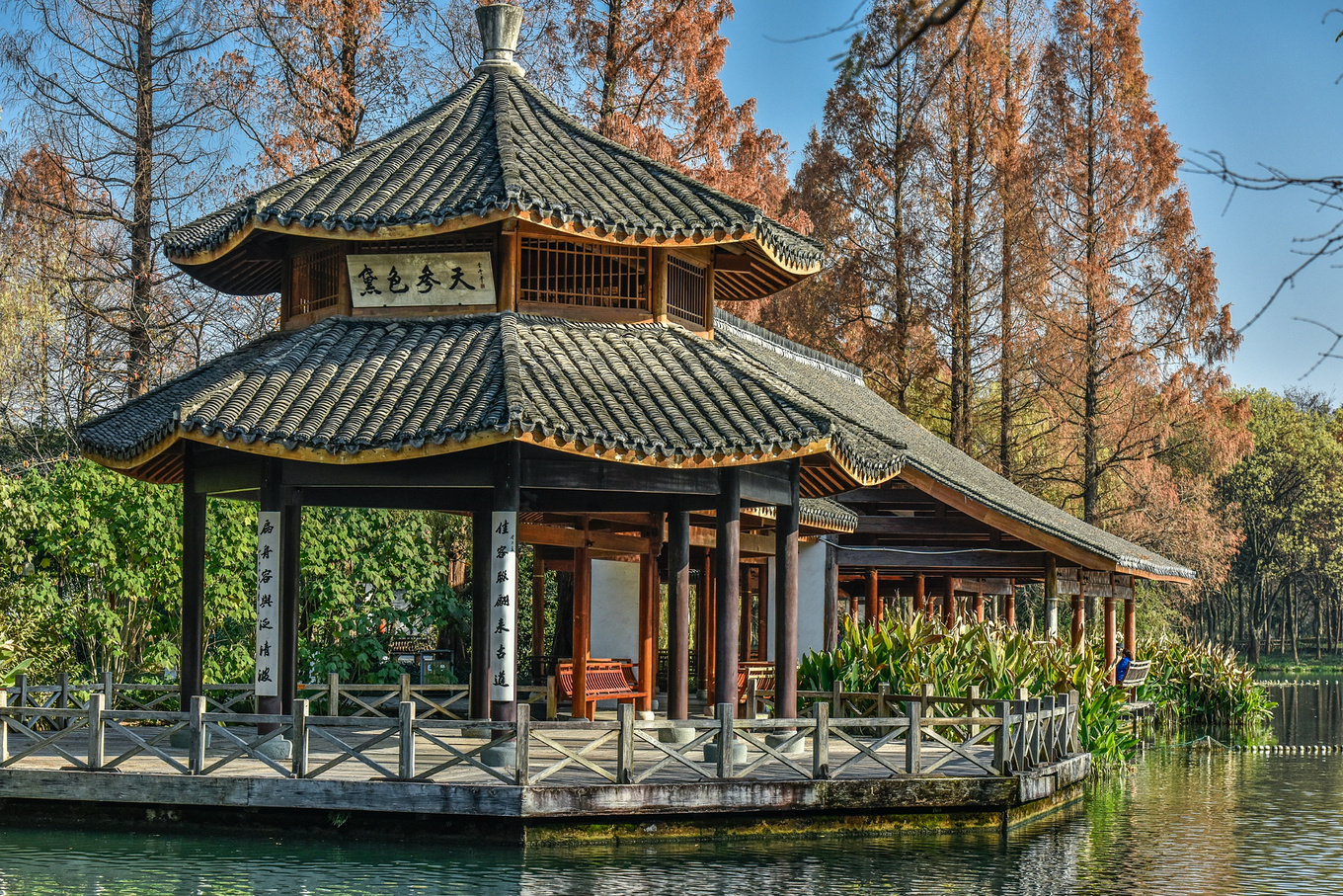 初冬的杭州茅家埠如秘境般的画卷还是印象中的西湖吗