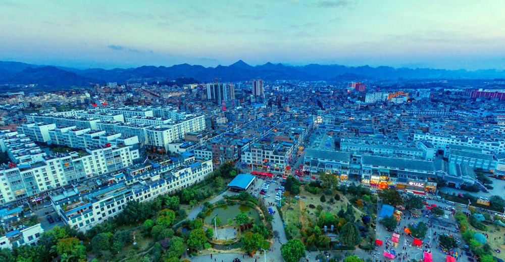 云南文山州一个县,县城地势平坦,建成区约10平方公里|文山州|马关县