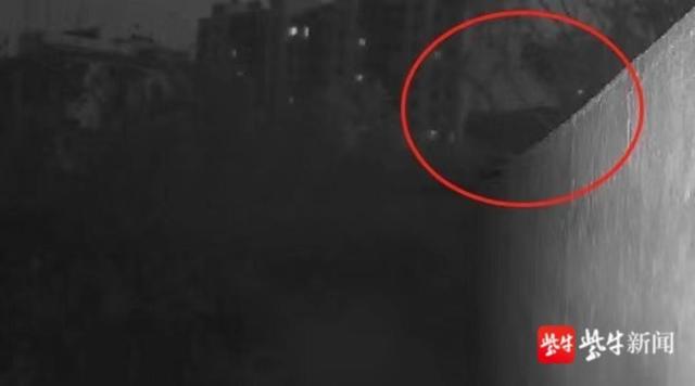 男子入室盗窃“三进宫”，手机搜索定位高档别墅行窃休闲区蓝鸢梦想 - Www.slyday.coM