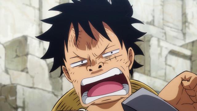 路飞作为草帽团最疯癫的船长,在颜艺方面起着带头作用,随随便便就能甩