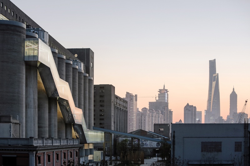 与黄浦江之间开放性的联系08苏圣亮改造后的筒仓内部对于艺仓美术馆