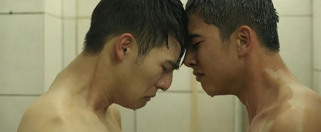 但绝对是年度颜值最高的同性片|刻在你心底的名字|王柏德|张家汉_新浪