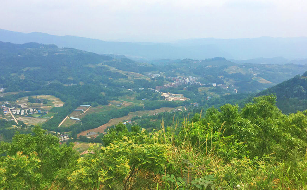 四川宣汉县君塘镇是宣汉的西大门境内景区比镇还出名