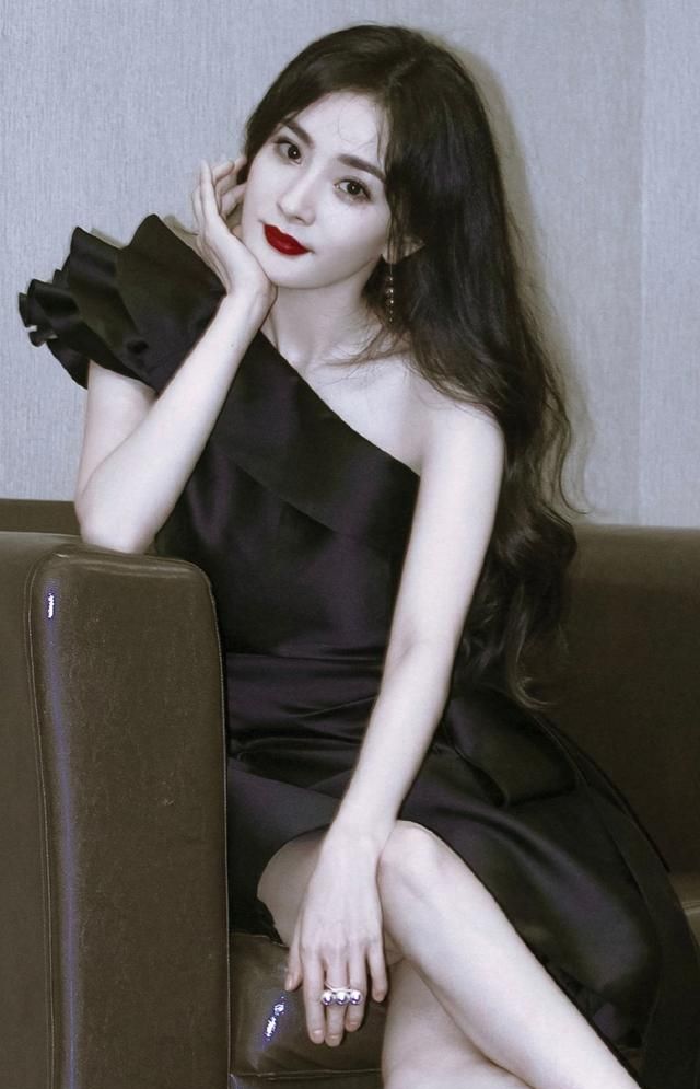 杨幂 我就是一个普普通通的大美女