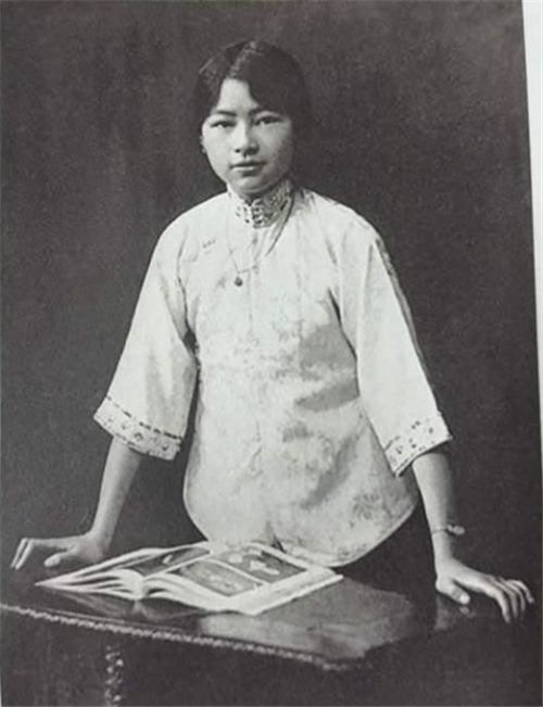 林徽因到底长什么样ai修复图是美化过的但老照片不会说谎