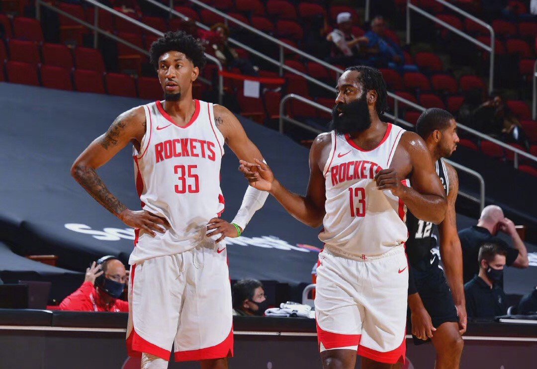 底薪3锋线合拿33分7篮板,新双核75 17 20错失绝杀|伍德|布朗|火箭队