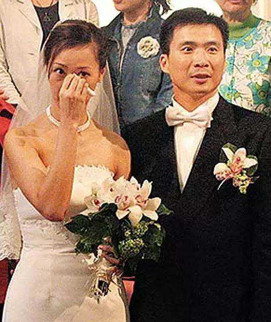 两任前男友帅气,嫁豪门14年无心复出,今颜值美过小7岁蔡少芬