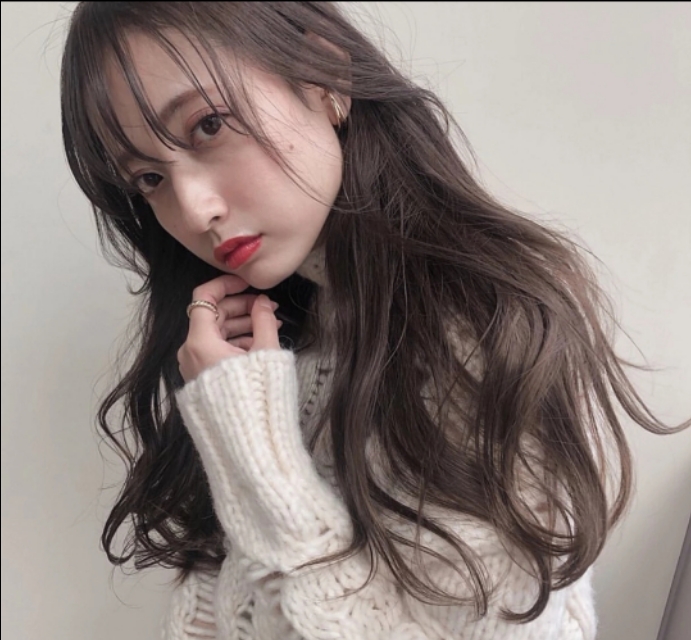 最受女生欢迎的秋冬发型,随意自然又好看的慵懒感卷发|脸型|妹子|刘海