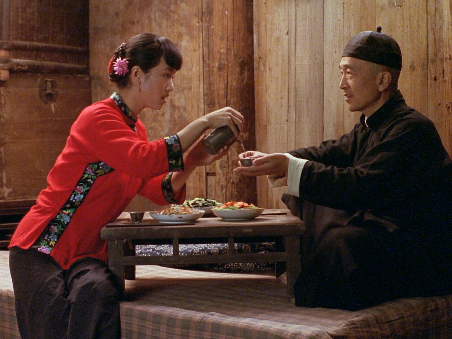 菊豆与天青偷做夫妻的甜蜜时刻