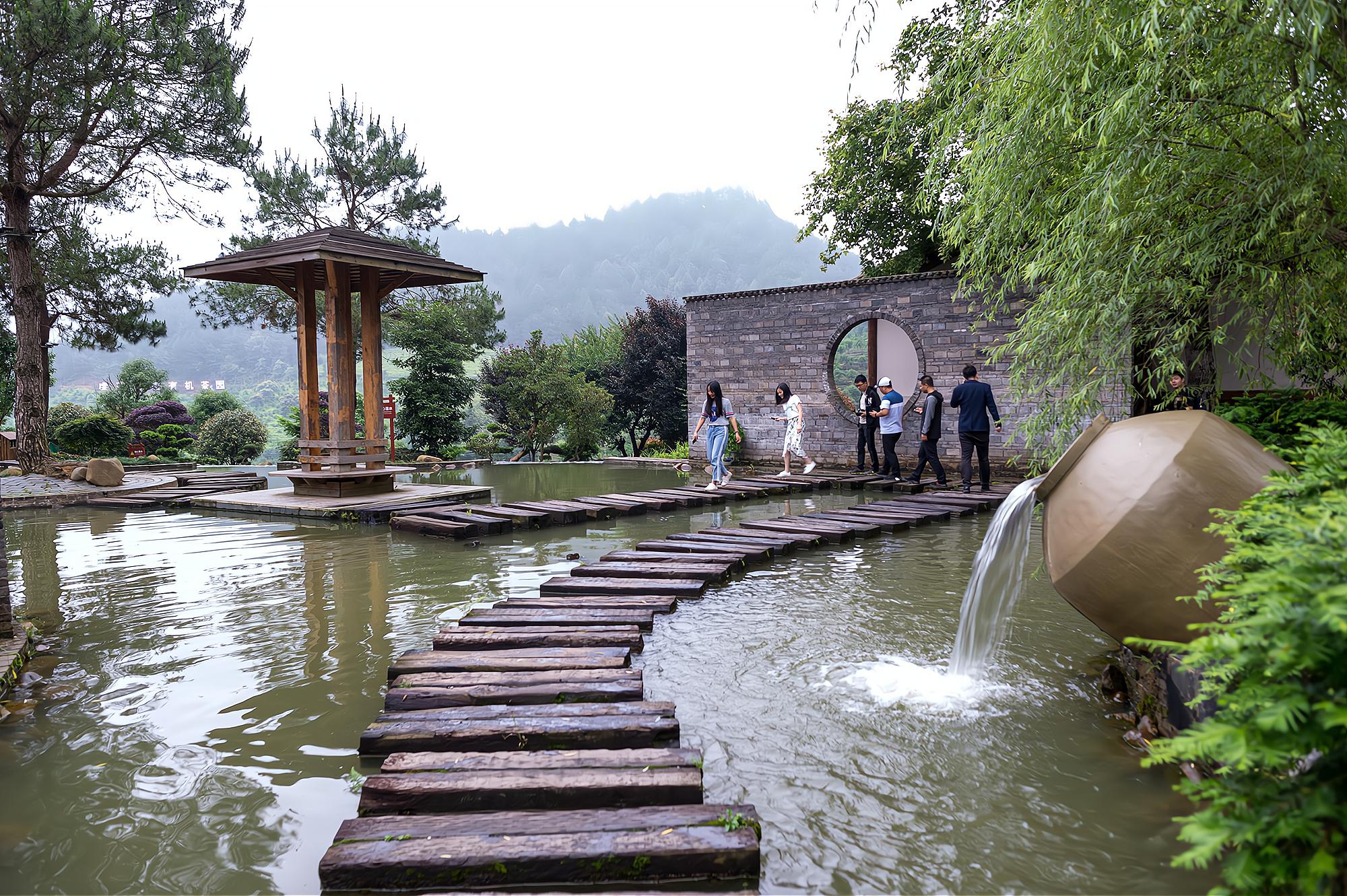 地处海拔600米的山中,知道的人不多|虔心|龙南|小镇_新浪新闻