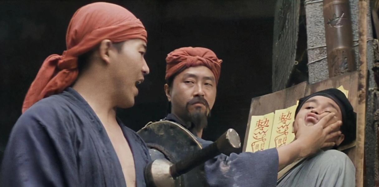 古代株连九族时犯人的亲戚朋友为何不逃跑有三方面原因