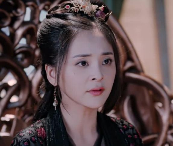 觉得《陈情令》的王灵娇眼熟,她竟出演过《何以笙箫默》恕我眼拙