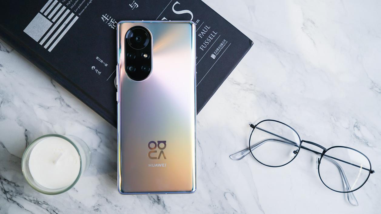 2021流行色提前看:这不就是华为nova8系列8号色嘛