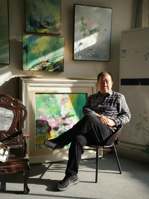 元旦特刊:主推著名画家金威昕