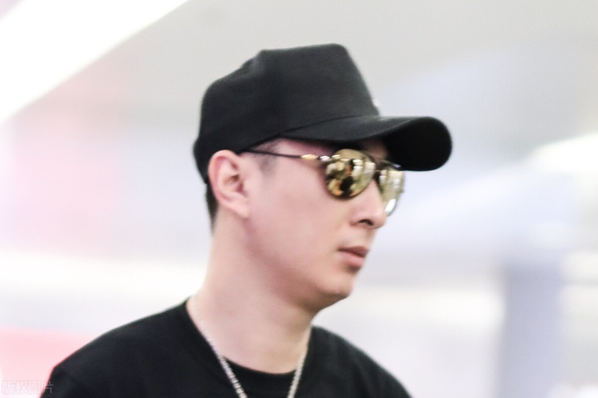 马云为何一直劝导年轻人“不要过早买房”?王思聪给出“答案”休闲区蓝鸢梦想 - Www.slyday.coM 马云为何一直劝导年轻人“不要过早买房”?王思聪给出“答案”休闲区蓝鸢梦想 - Www.slyday.coM