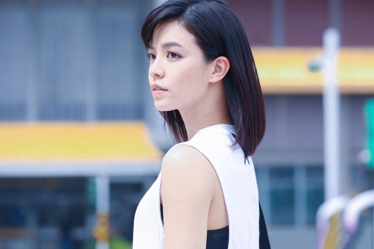 西虹市首富|宋芸桦|票房_新浪新闻