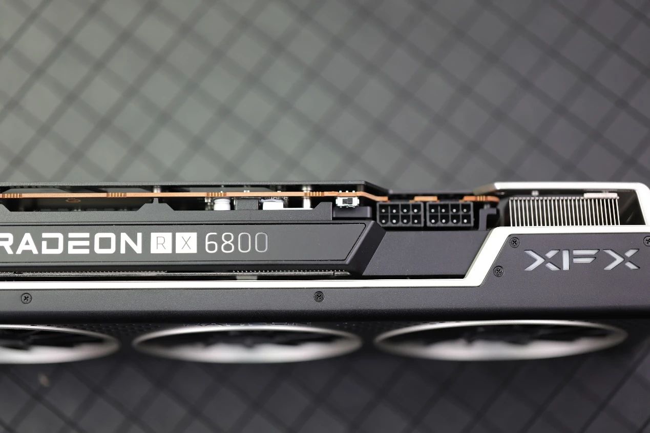 刚需之选!xfx讯景rx6800海外版