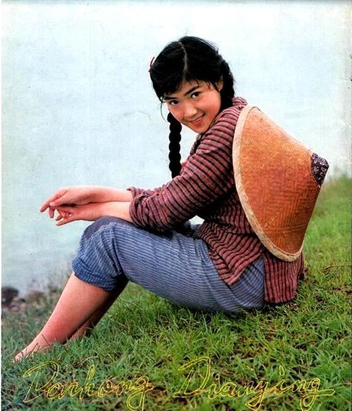 她是演农村女孩专业户,巅峰期退休,因太美拍戏不用化妆!