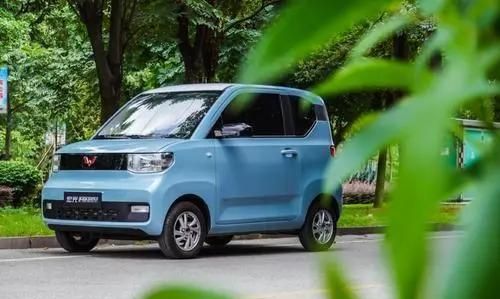 life飞度"相争",小型电动车会收"渔翁之利"吗?