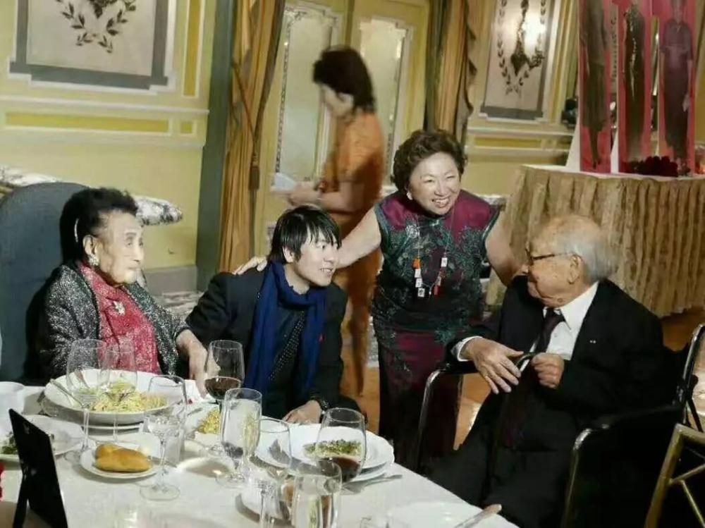 顾维钧继女杨雪兰去世，她是许多中国艺术家走向世界重要推手|纽约_新浪财经_新浪网