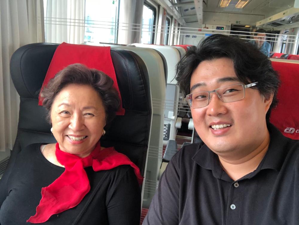 顾维钧继女杨雪兰去世，她是许多中国艺术家走向世界重要推手|纽约_新浪财经_新浪网